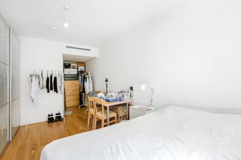 6 Hotel Apartments