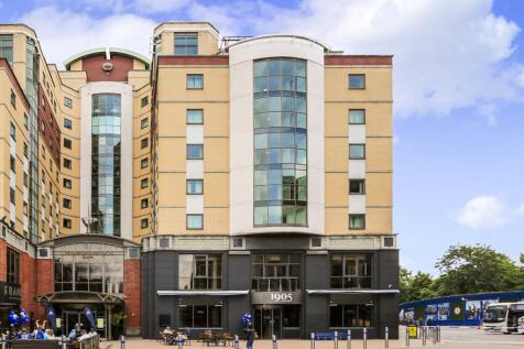6 Hotel Apartments