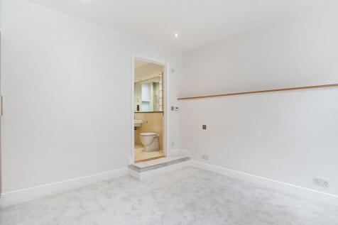126 Long Acre