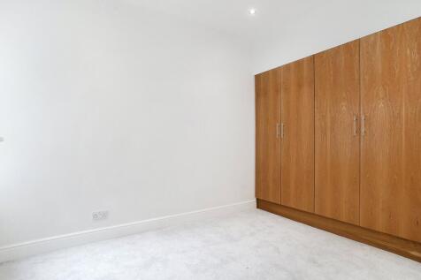 126 Long Acre