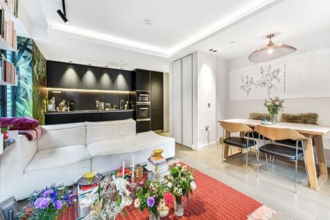 2.02 Parker Street