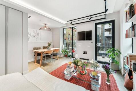 2.02 Parker Street