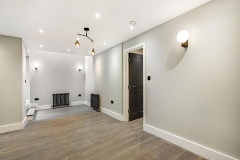 Beak Street