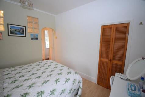 Bedroom 3 with En-suite
