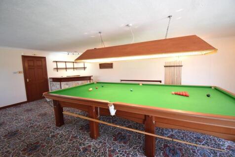 Snooker Room / Family Room