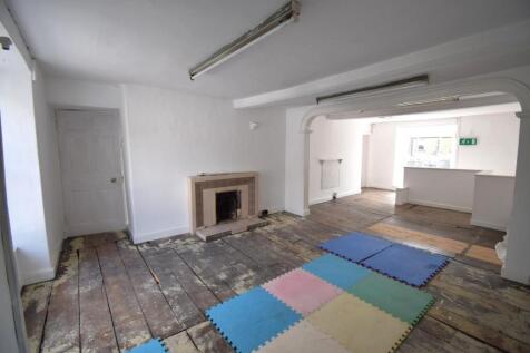 Living Room / Kitchen  or Office Space