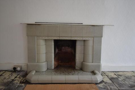 Main Living Room / Lounge