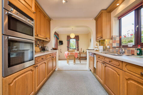 Edward Knight 202...