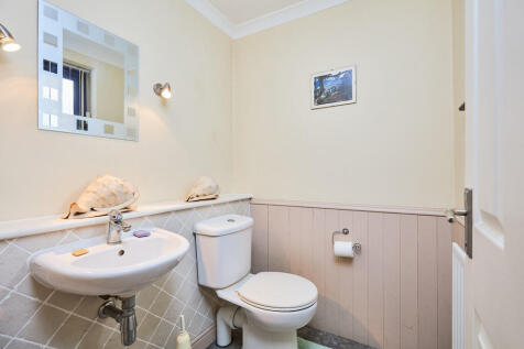 Edward Knight 202...