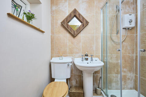 Edward Knight 202...