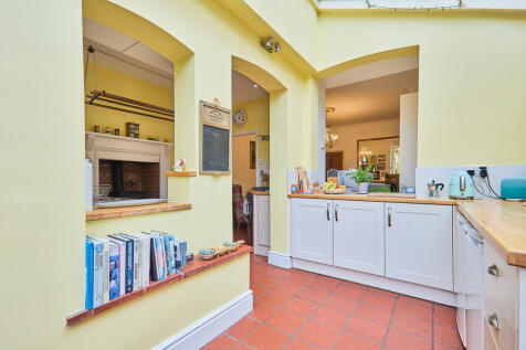 Edward Knight 202...