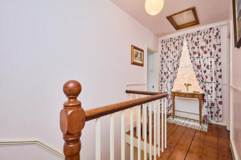 Edward Knight 202...