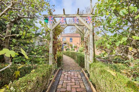 Edward Knight 202...