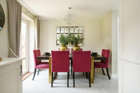 A sociable space to cook and dine, overlooking the garden