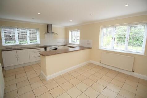 Kitchen/Breakfast Ro