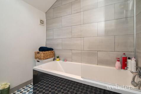 Downstairs Bathroom