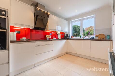 Kitchen / Breakfast Room