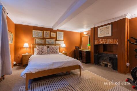 Lower Ground Floor Family Room