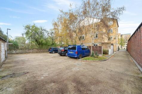 Property Image 8