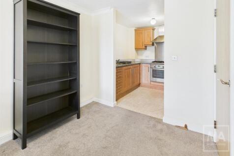 Dining/Kitchen