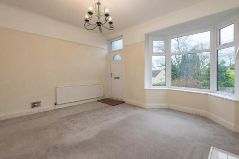 Living Room (2)