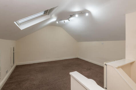 Attic Room (2)