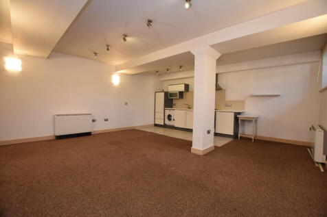 Living / Kitchen