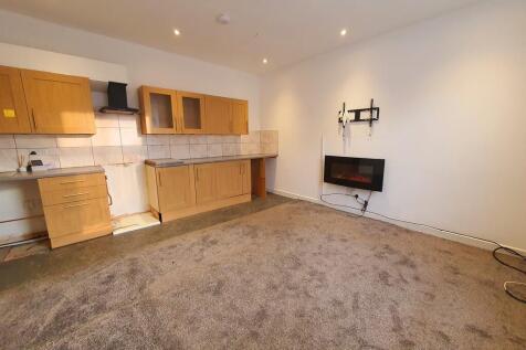 Living / Kitchen