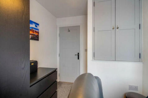 bedroom 3 rear