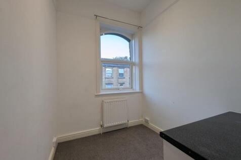 IMG-20251120-WA00...