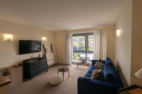 PXL_20240904_0930...