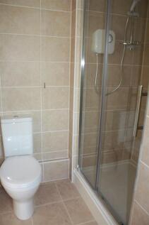 Ensuite shower room