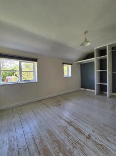Bedroom1.jpg