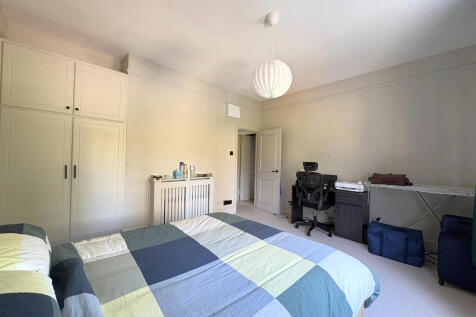 Bedroom Bodenham