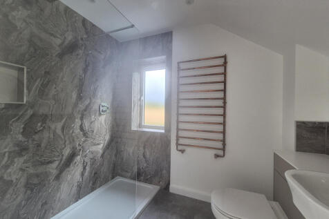 En-Suite 1