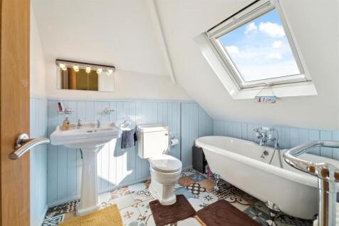 Bed Five En-Suite