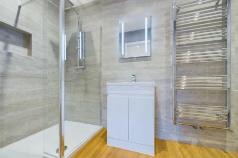 En-suite shower room