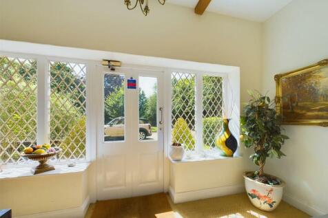 Shared Entrance Hall