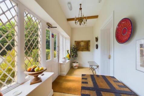 Shared Entrance Hall