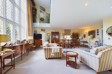 Open Plan Sitting/Dining Room