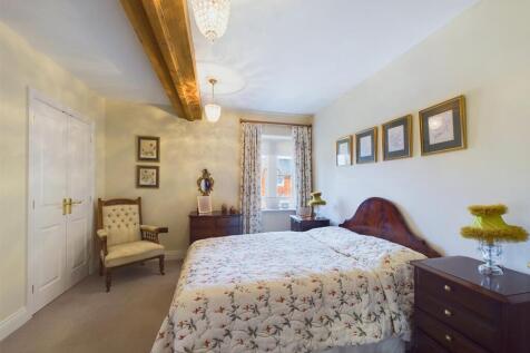 Bedroom 1 (second floor)