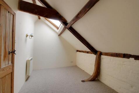 Bedroom 2.jpg