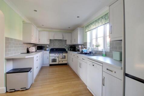 Kitchen.jpg
