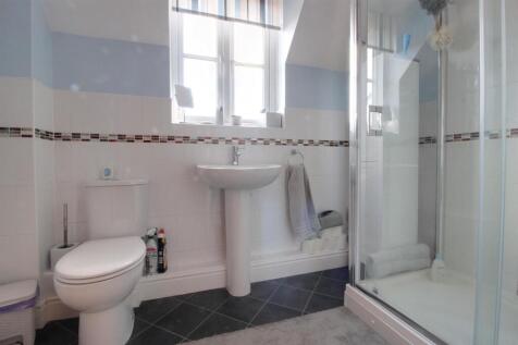 Shower Room.jpg