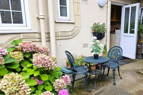 Property Image 11