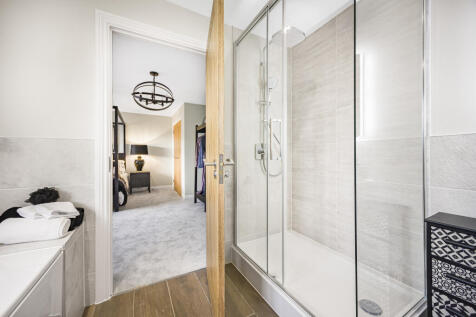 En Suite 1