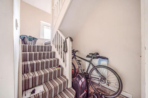 Maisonette Entrance Hall