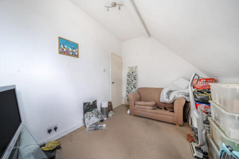 Maisonette Bedroom/Lounge
