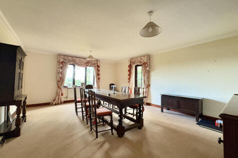 Dining Room Wainhouse