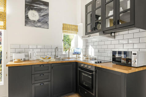 Holiday Cottage 1